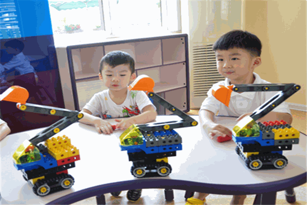 卡巴青少儿科技教育